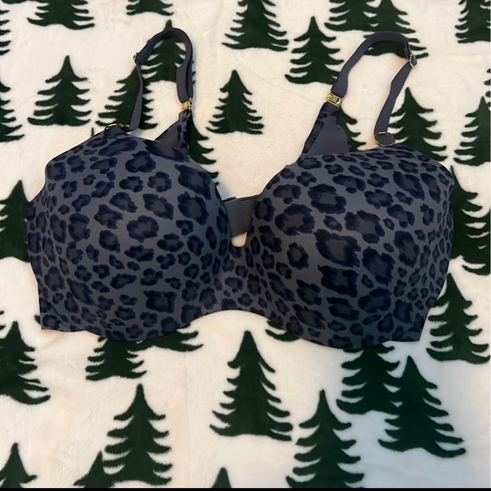 Victoria’s Secret bra